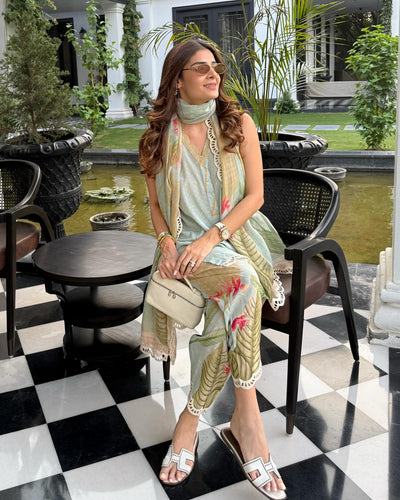 Myrrh Kurta Set (Sky)