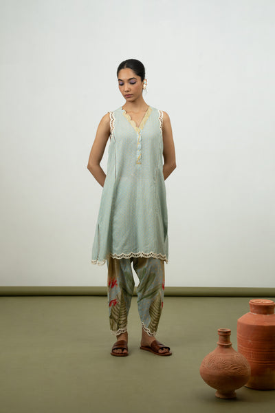 Myrrh Kurta Set (Sky)