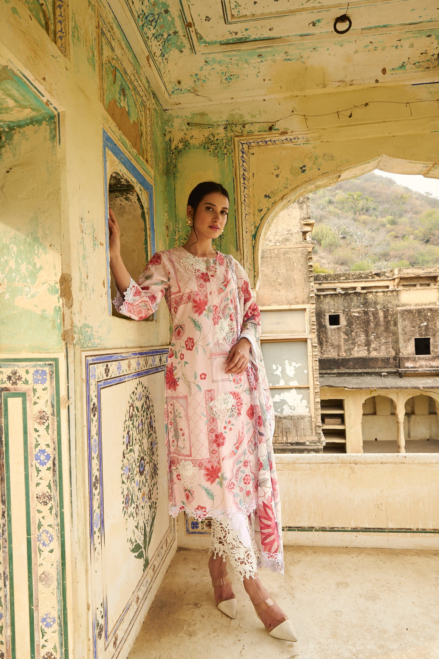 Neerja Kurta (Gulabi)