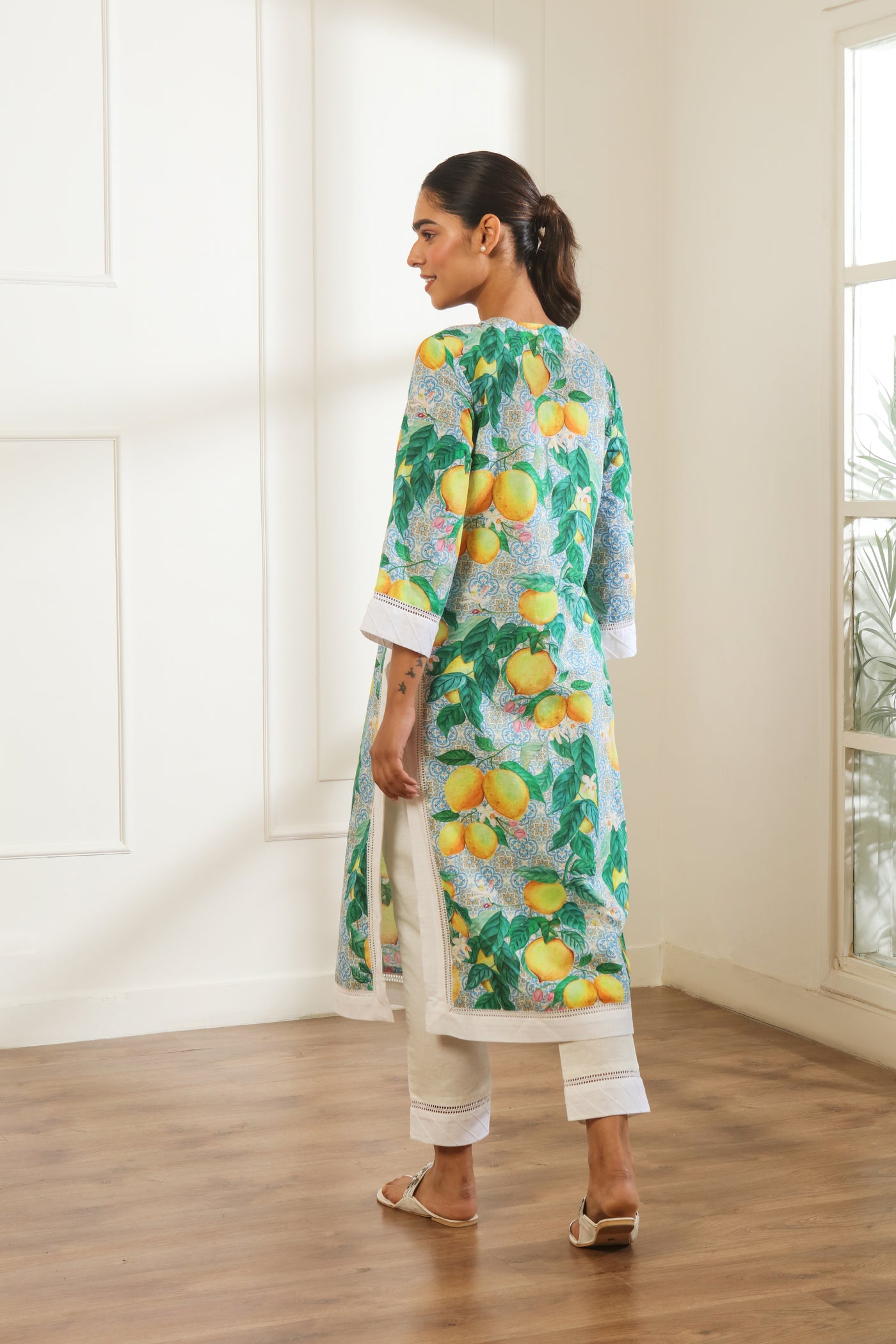 Lisbon Linen Kurta