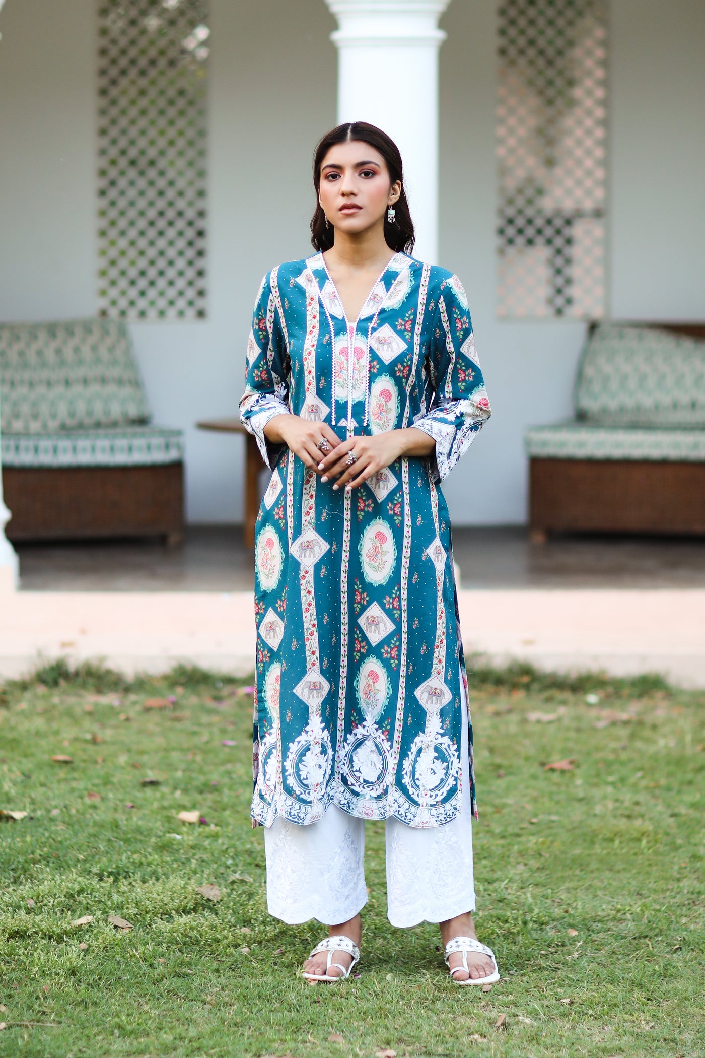 Mriga Kurta Set (Peacock)