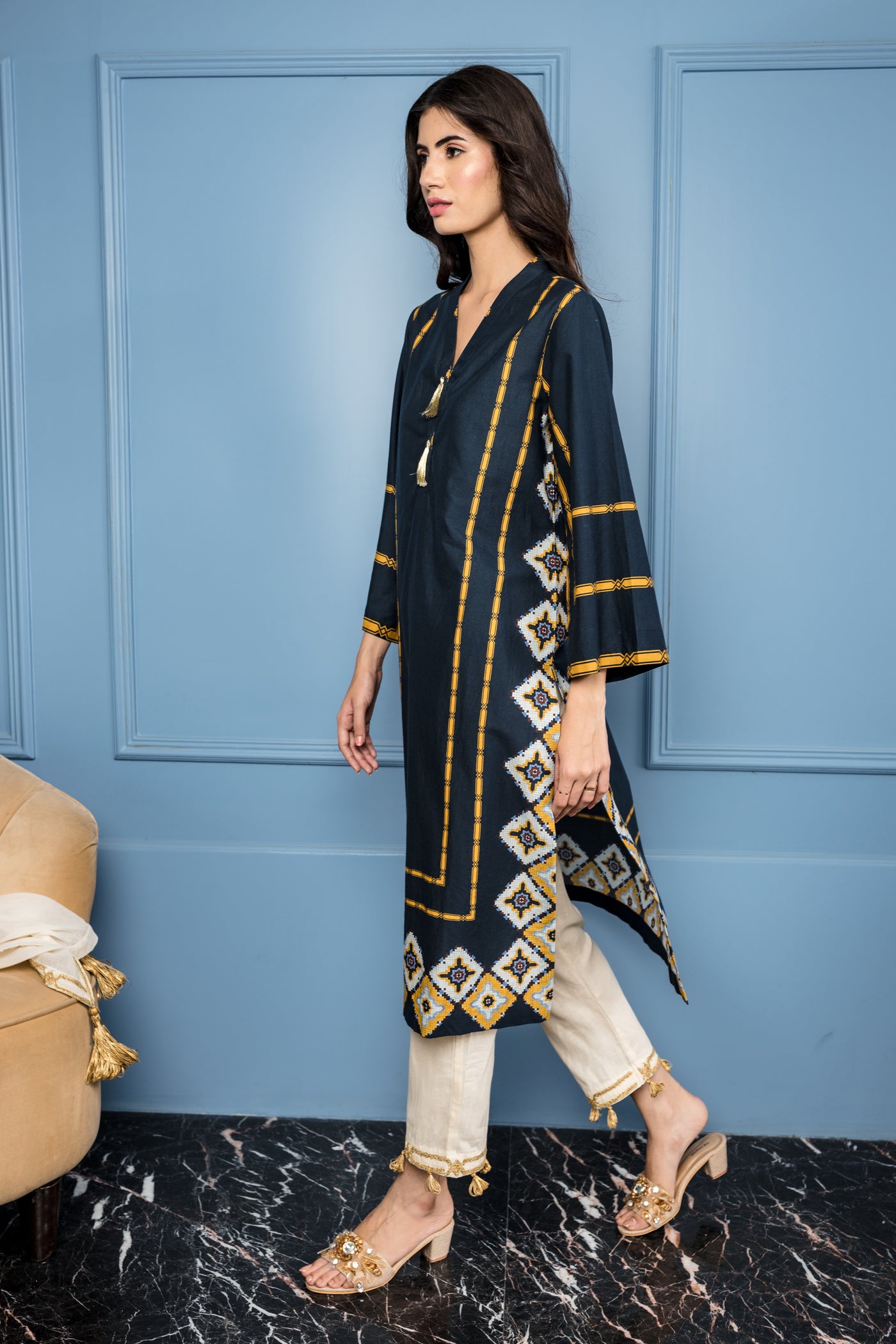 Midnight Nip Kurta Set