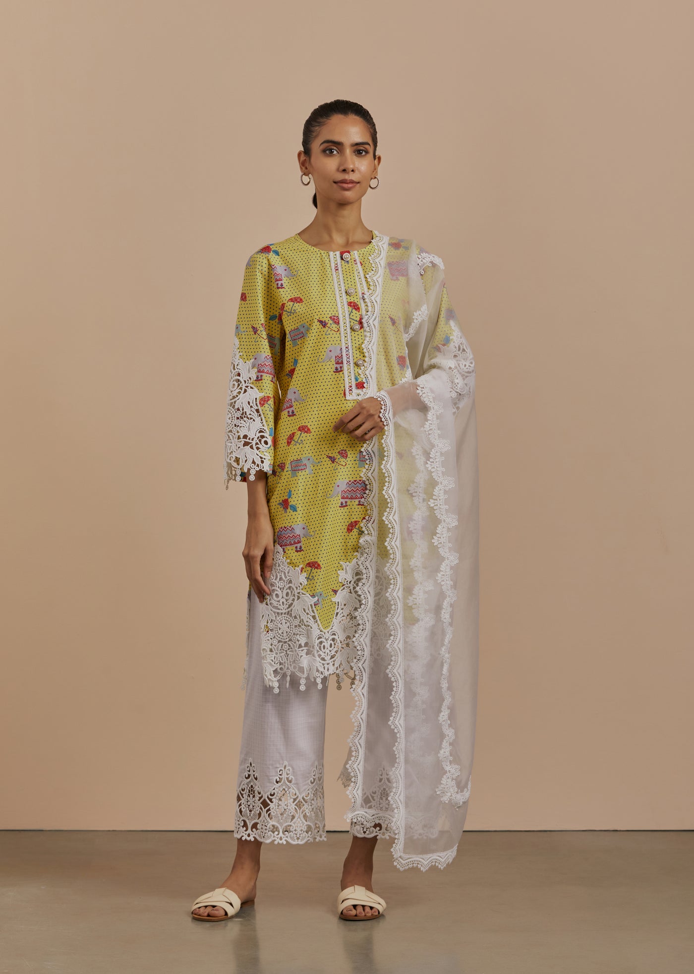 Revti Appliqué Kurta (Yellow)