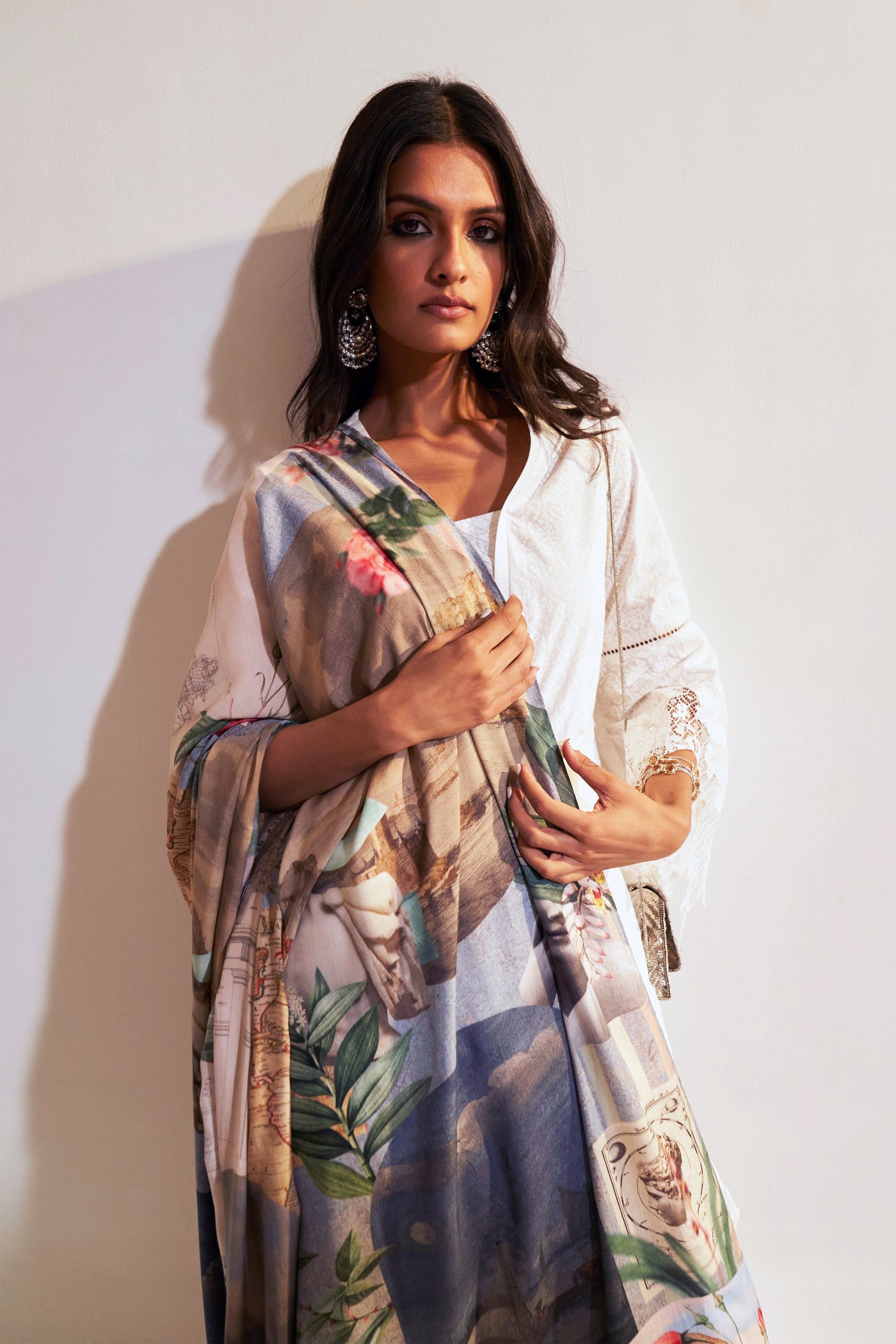 Tulla Chantilly Kurta Set